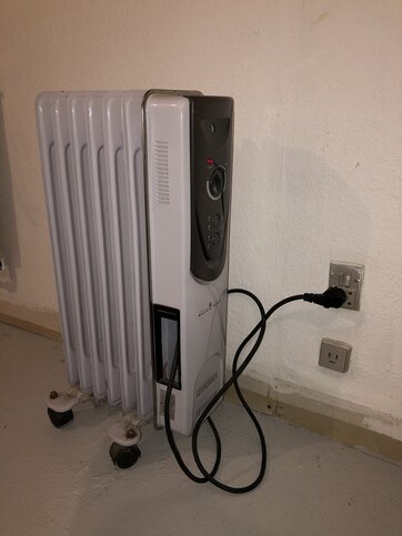 oliefyldt elradiator