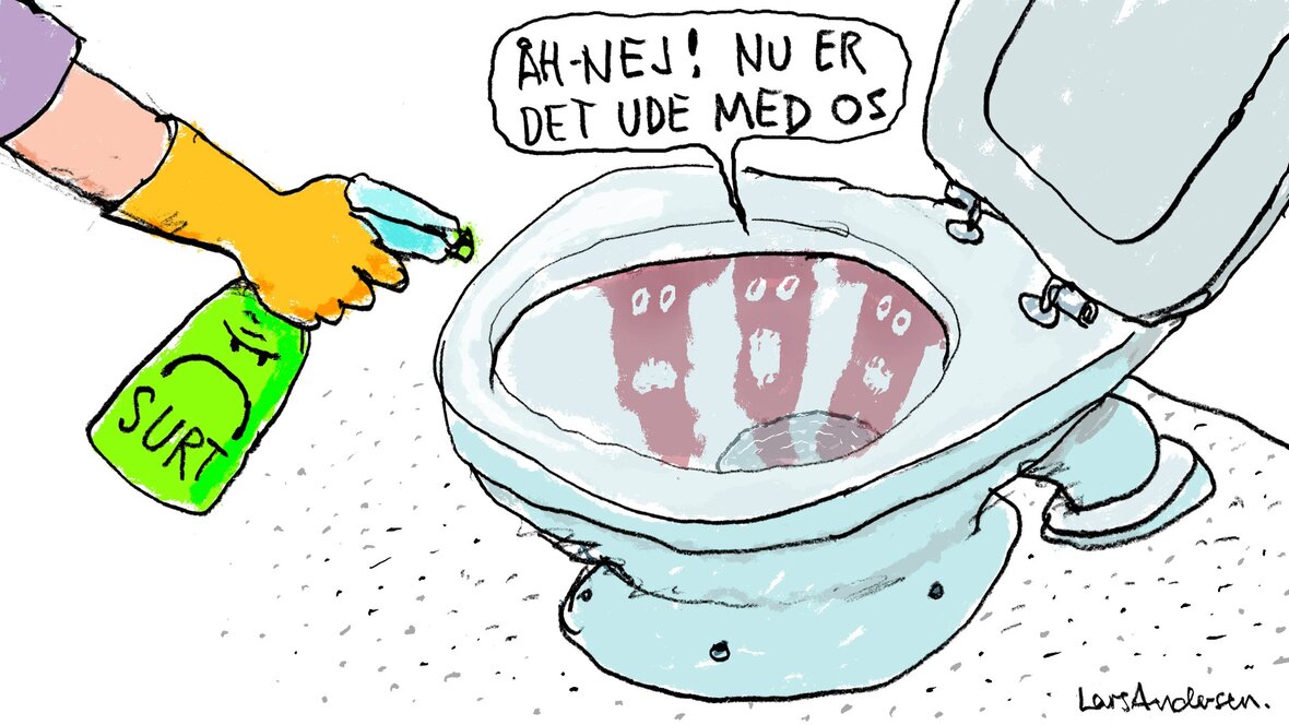en hånd med en sprayflaske med teksten "Surt" gør klar til at spraye ned på tre brune striber i toilettet. De brune striber striber siger: "Åh nej! Nu er det ude med os"